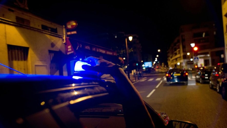 Des policiers de la Brigade Anti Criminalité en patrouille dans la région parisienne