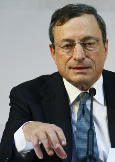Le président de la BCE Mario Draghi,le 2 octobre 2014 à Naples, en Italie