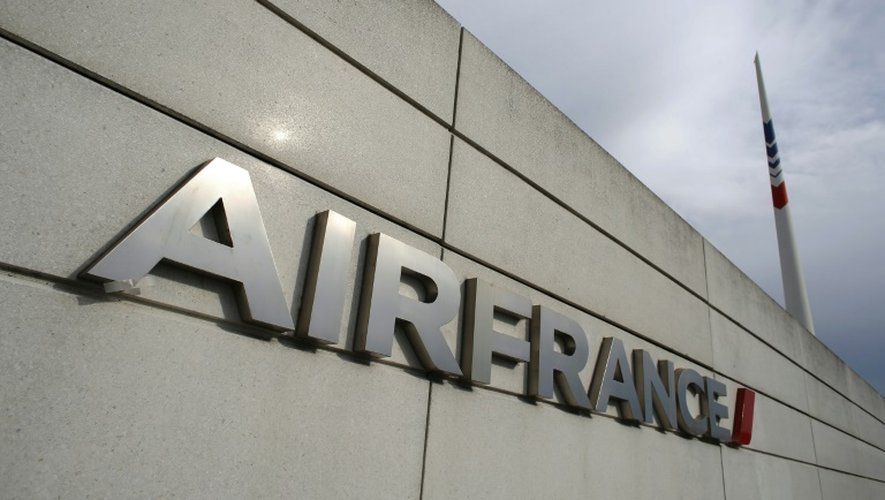 Les salariés d'Air France poursuivis pour violence s'estiment désignés "coupables avant d'être jugés"
