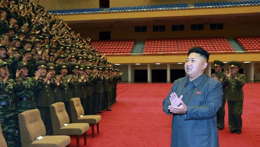 Le leader nord-coréen Kim Jong-Un, le 31 août 2014, lors d'une visite à une unité de l'armée nord-coréenne
