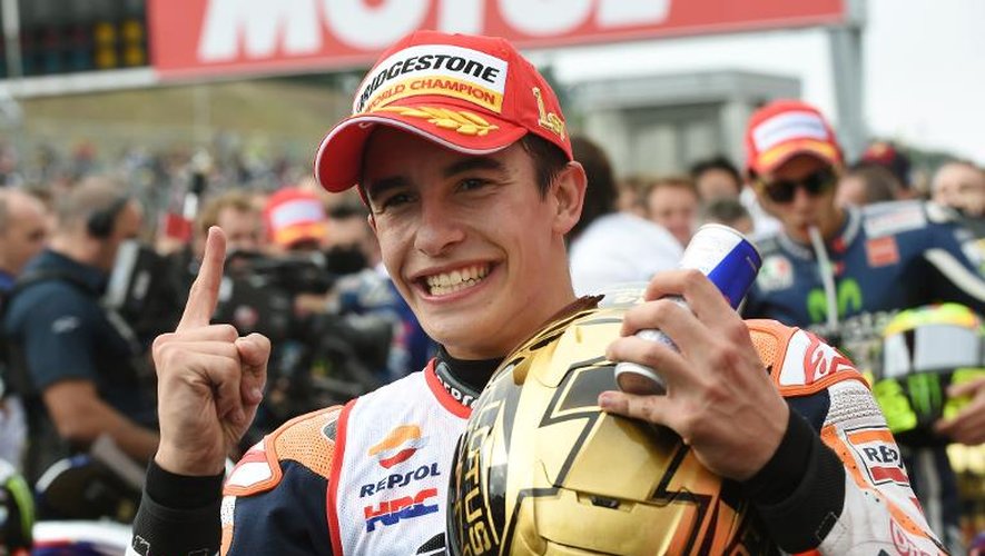 L'Espagnol Marc Marquez sacré champion du monde pour la 2e fois, le 12 octobre 2014 à Moteqi, à l'issue du GP du Japon