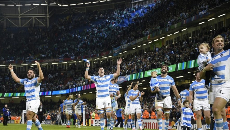 La joie des Argentins qualifiés pour les demi-finales du Mondial, le 18 octobre 2015 à Cardiff