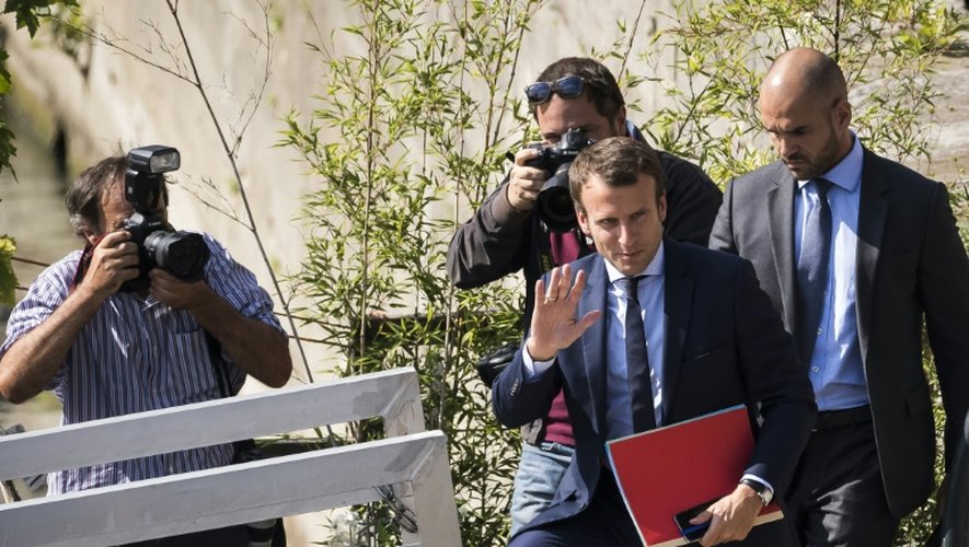 Emmanuel Macron de retour à Bercy après avoir démissionné du gouvernement le 30 août 2016 à Paris