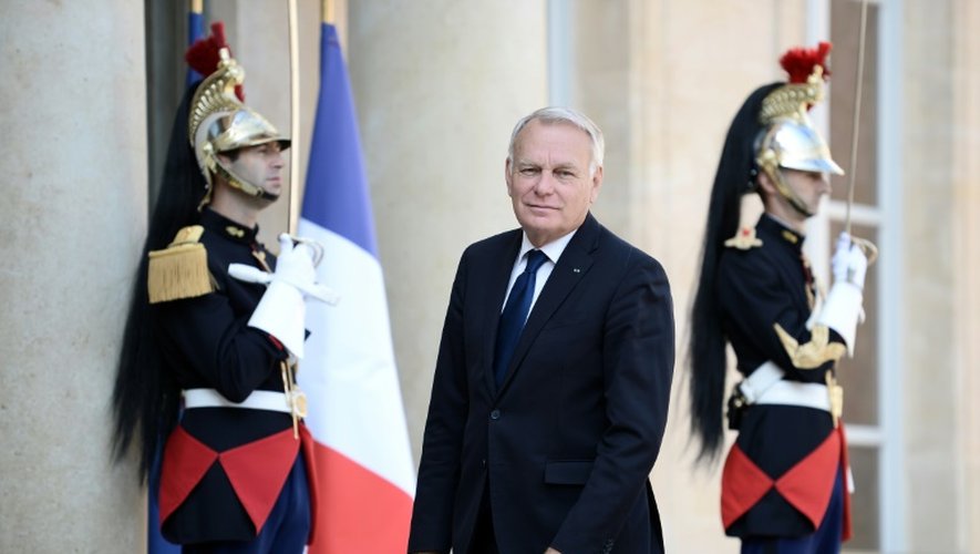 Le ministre des Affaires étrangères  Jean-Marc Ayrault le 30 août 2016 à l'Elysée à Paris