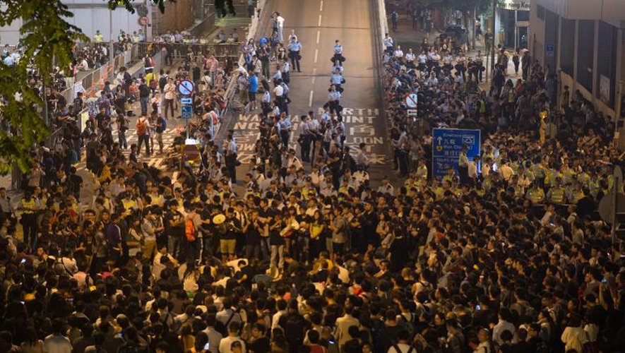 Rassemblement des prodémocratie le 15 octobre 2014 dans le quartier Wanchai 2014 à Hong Kong