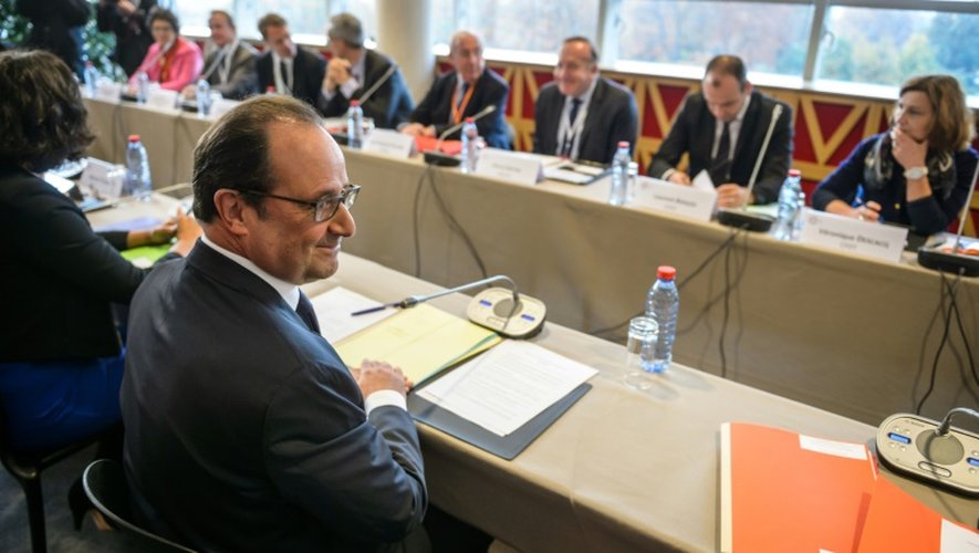 Le président François Hollande à l'ouverture de la  quatrième conférence sociale le 19 octobre 2015 à Paris