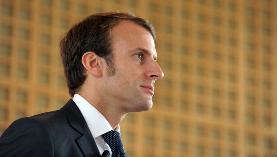 Le ministre français de l'Economie et de l'Industrie Emmanuel Macron lors d'une conférence de presse au ministère de l'Economie le 15 octobre 2014 à Paris