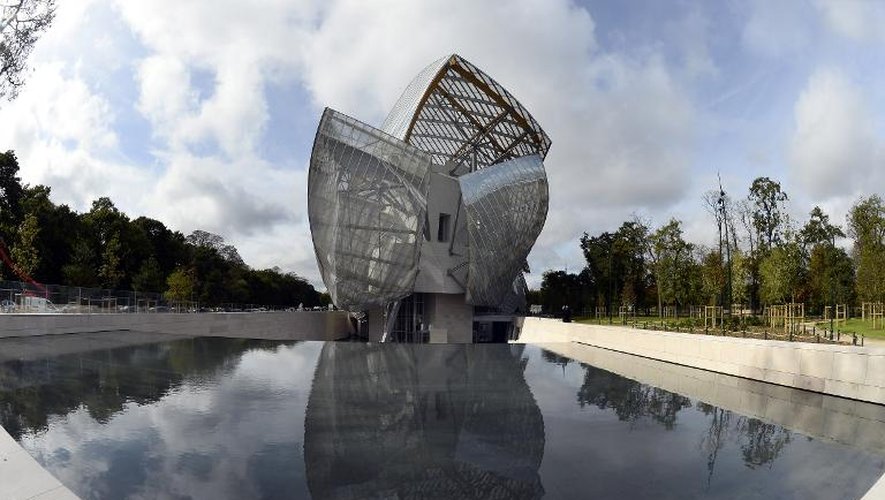 La fondation Louis Vuitton, créée par l'architecte Frank Gehry, au Bois de Boulogne le 17 octobre 2014