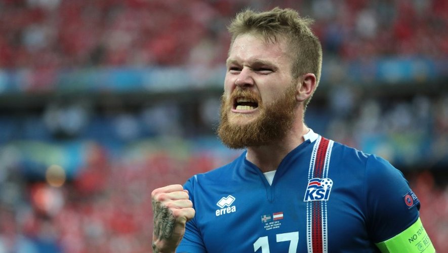 Le milieu islandais Aron Gunnarsson, le 22 juin 2016 à Saint-Denis après la victoire face à l'Autriche