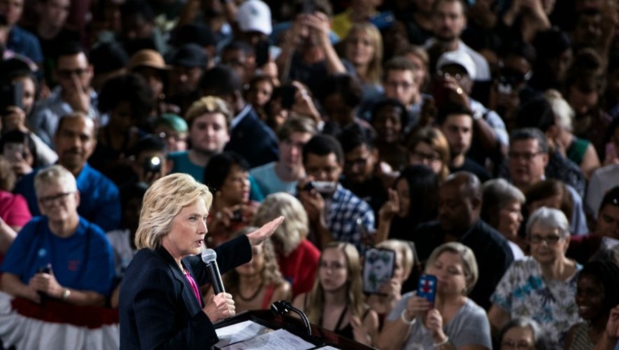 La candidate démocrate à la Maison Blanche Hillary Clinton en meeting le 6 septembre 2016 à Tampa en Floride