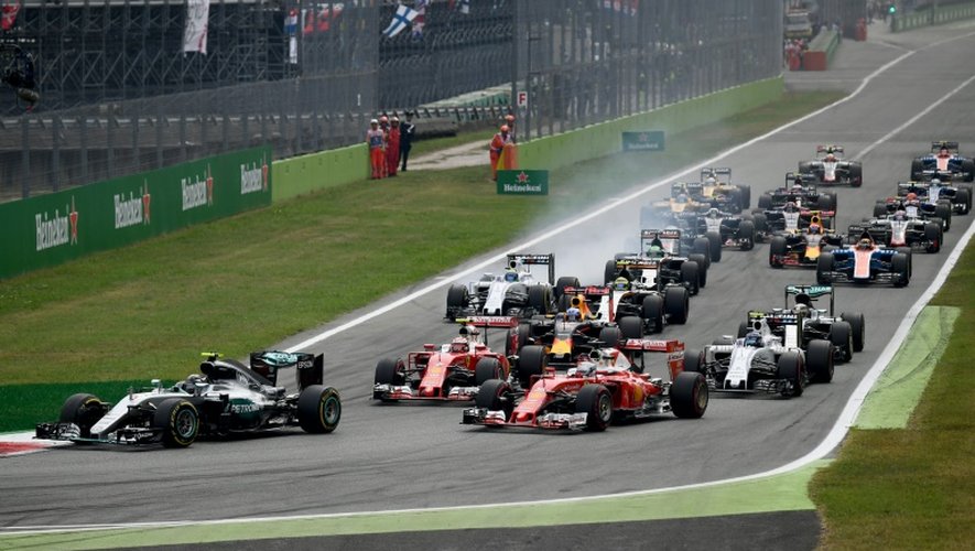 Les monoplaces au départ du Grand prix d'Italie sur l'Autodrome de Monza, le 4 septembre 2016