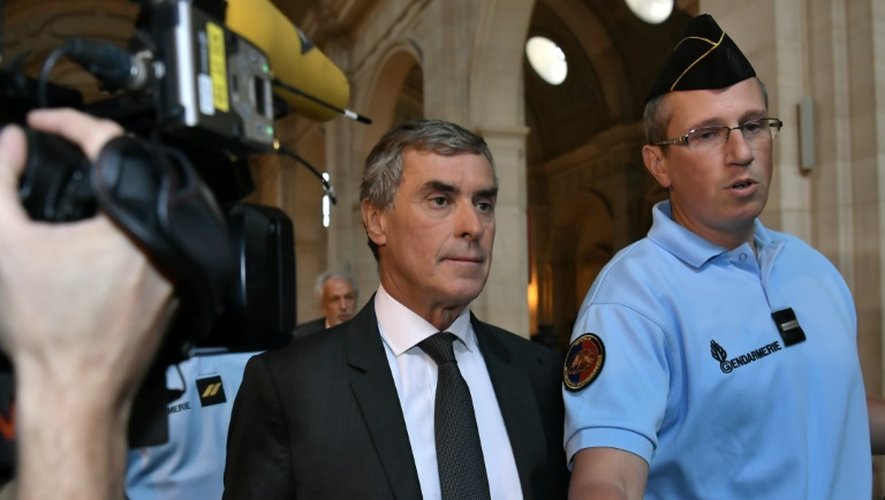 Jérôme Cahuzac à son arrivée au palais de justice le 5 septembre 2016 à Paris