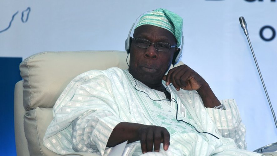 L'ancien président nigérian Olusegun Obasanjo, le 16 décembre 2014 à Dakar