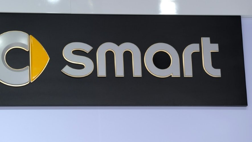 Logo de Smart, à Détroit, le 15 janvier 2013