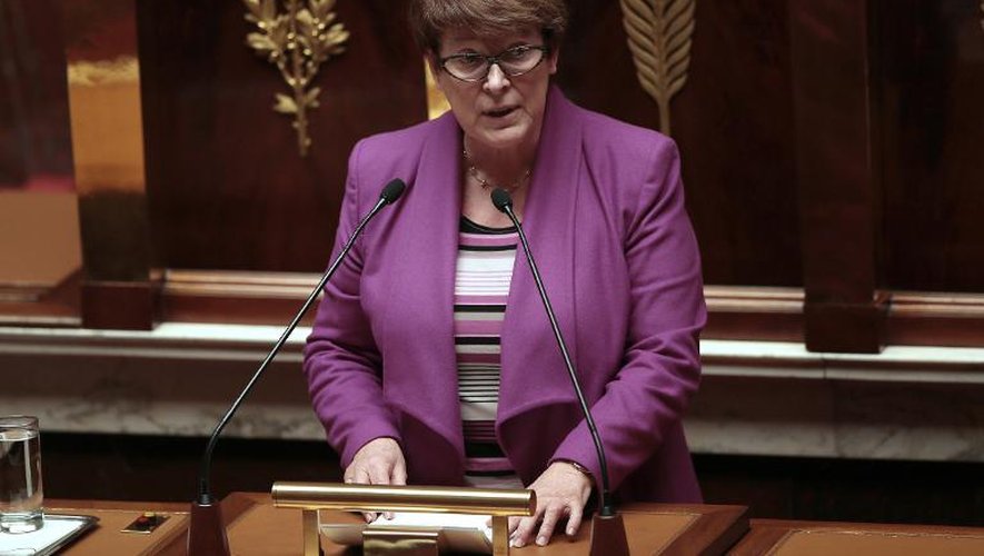 La députée socialiste Marie-Françoise Clergeau à la tribune de l'Assemblée Nationale le 29 janvier 2013