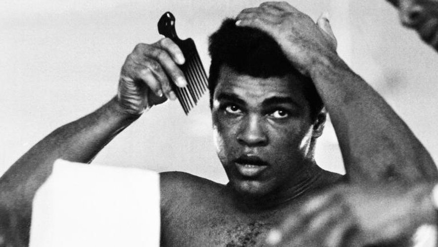 Le boxeur américain Mohamed Ali le 19 octobre 1974, avant le "combat du siècle" l'opposant à son compatriote George Foreman