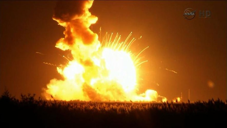 Image tirée d'une vidéo de la Nasa montrant l'explosion de la fusée Antares peu après son décollage, le 28 octobre 2014 à Wallops Island, en Virginie