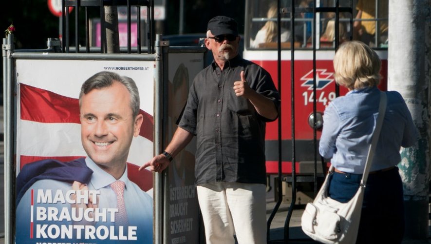 Norbert Hofer Affiche de campagne Norbert Hofer le 31 août 2016 à Vienne