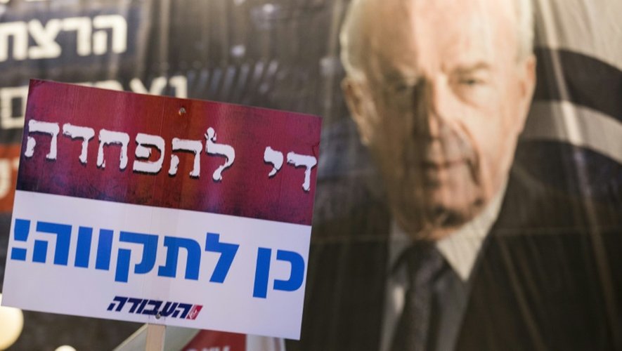 Rassemblement à Tel Aviv pour commémorer la mémoire d'Yitzhak Rabin le 31 octobre 2015