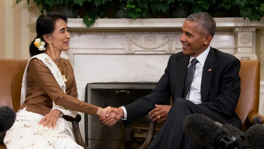 La chef de la diplomatie birmane et icône mondiale de la démocratie, Aung San Suu Kyi, et le président américain, Barack Obama à Washington, le 14 septembre 2016