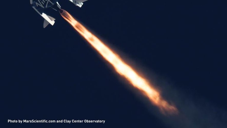Image fournie par la NASA montrant le vaisseau SpaceShipTwo avant son crash dans le désert du Mojave aux Etats-Unis, le 31 octobre 2014