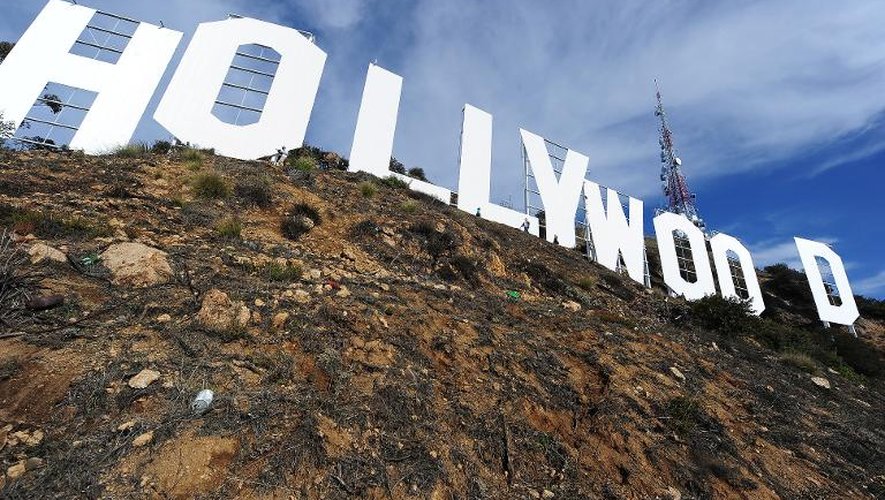 Le 4 décembre 2012,  les grandes lettres d'Hollywood en Californie