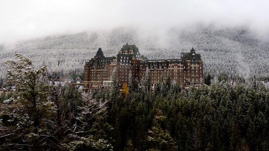 Le 2 novembre 2014,  l'hôtel Fairmont Hotel à  Banff, Alberta, au Canada où le président français François Hollande séjourne pour  une viste d'Etat de trois jours accompagné de 40 chefs d'entreprise