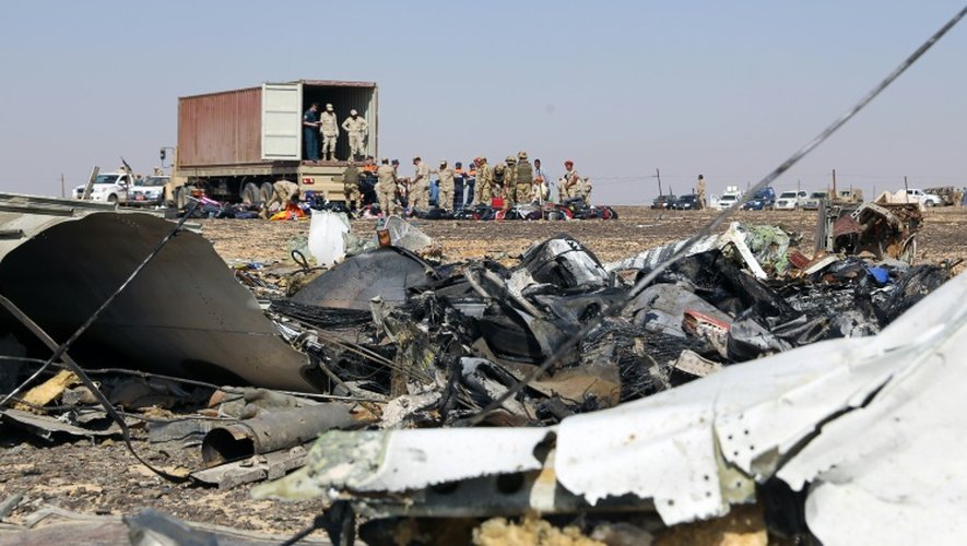Photo datée du 2 novembre 2015 après le crash d'un avion russe en Egypte, le 31 octobre
