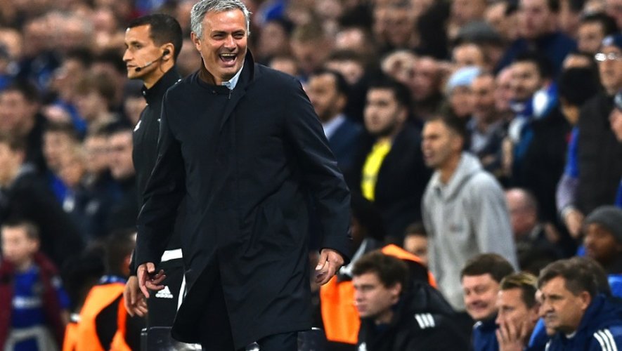 L'entraîneur de Chelsea José Mourinho lors du match de Ligue des champions face au Dynamo Kiev, à Londres le 4 novembre 2015