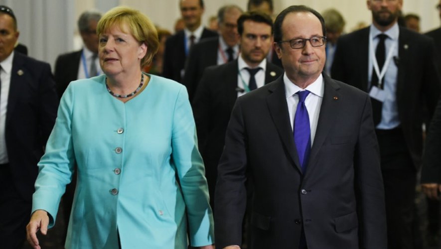 La chancelière allemande, Angela Merkel et le président français, François Hollande, le 16 septembre 2016 à Bratislava