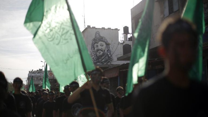 Des Palestiniens soutenant le Hamas lors d'une cérémonie à Jabalia dans le nord de la bande de Gaza, le 7 novembre 2014