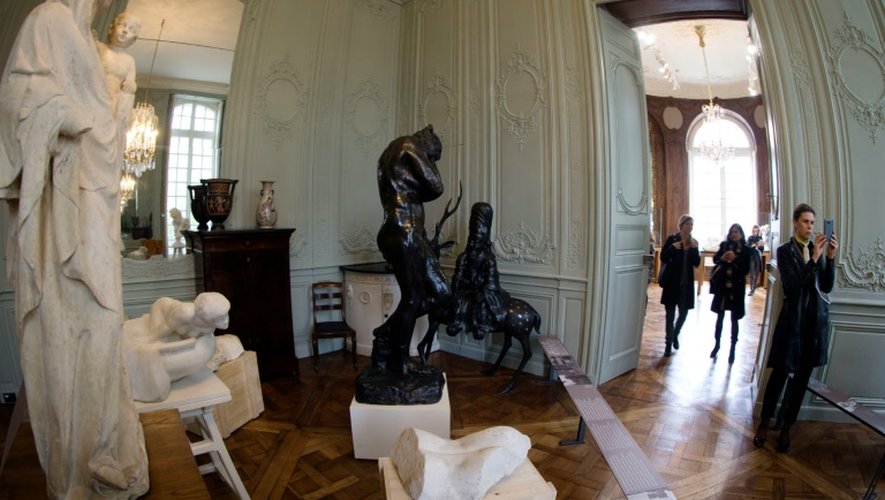 Des sculptures d'Auguste Rodin (1840 - 1917) à l'Hôtel Biron à Paris, le 6 novembre 2015