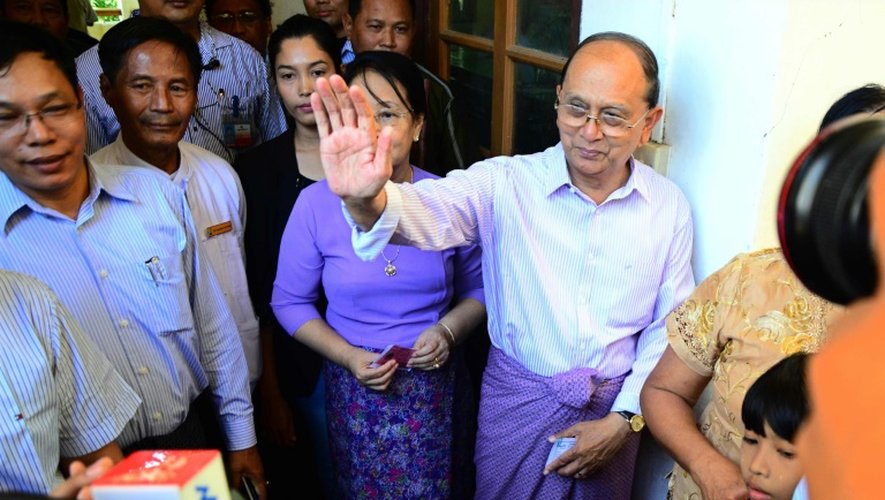Le président Thein Sein après avoir voté le 8 novembre 2015 à Naypyidaw