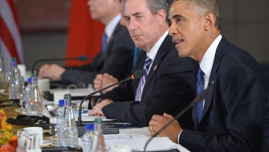 Le président américain Barack Obama lors d'une rencontre avec les leaders du partenariat Trans-Pacifique à l'ambassade américaine, le 10 novembre 2014 à Pékin