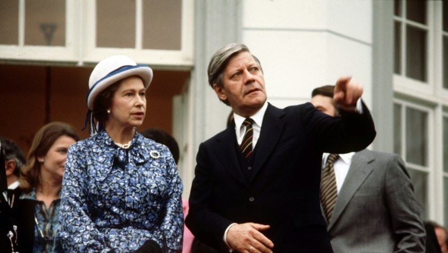 Helmut Schmidt le 23 mai 1978 avec la reine Elizabeth en Bonn