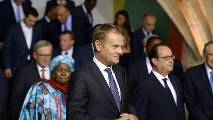 Le président du Conseil européen, Donald Tusk, et le président français François Hollande, lors du sommet européen sur la crise migratoire le 11 novembre 2015 à La Valette