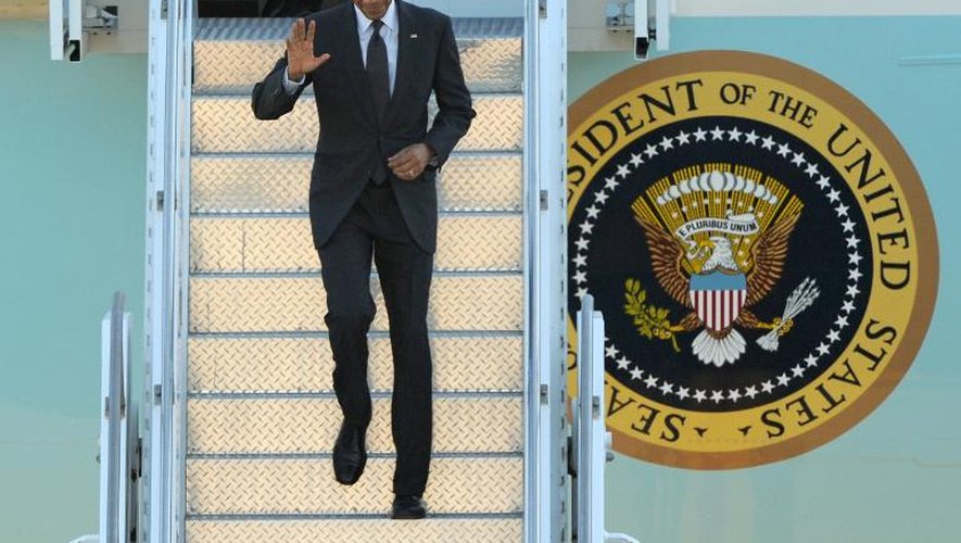 Le président américain Barack Obama à son arrivée le 15 novembre sur la base aérienne d'Amberley Airbase près de Brisbane