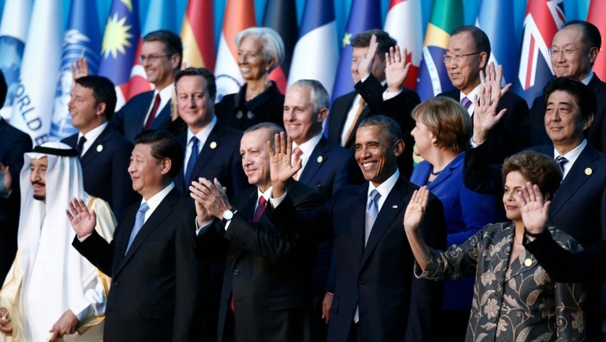 Une photo de famille de quelques uns des chefs d'Etat réunis le 15 novembre 2015 pour le G20 à Antalya, au sud de la Turquie