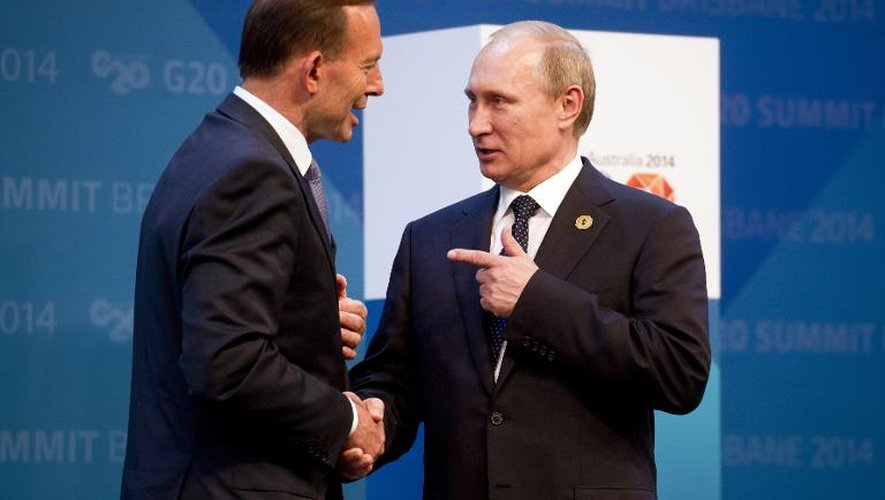 Le Premier ministre australien Tony Abott et le président russe  Vladimir Poutine, lors du G20, le 15 novembre 2014 à Brisbane en Australie