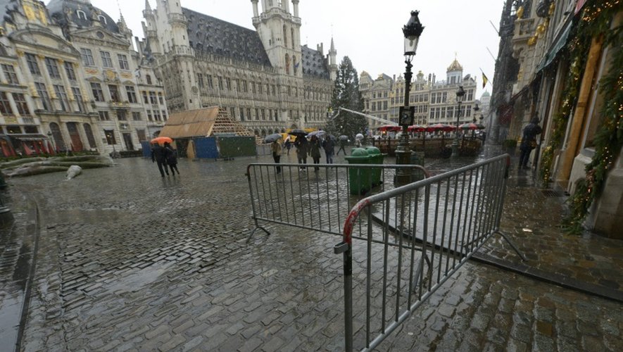 La Grand Place à Bruxelles, quasi déserte, le 21 novembre 2015