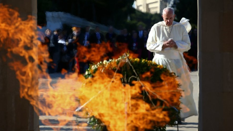 Le pape François lors d'une cérémonie à Bakou en Azerbaïdjan, le 2 octobre 2016