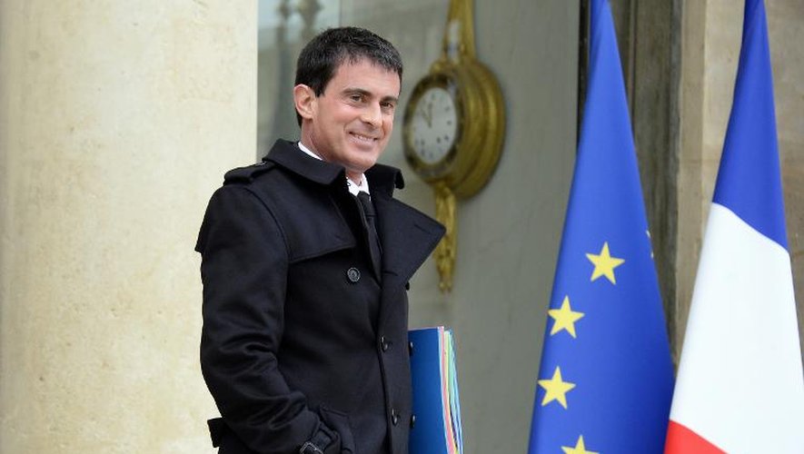 Le Premier ministre Manuel Valls, le 20 novembre 2014, sur le perron de l'Elysée à Paris