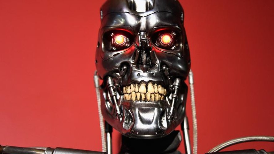 Le robot du film Terminator, qui vient de fêter ses 30 ans, à l'Egyptian Theatre d'Hollywood le 15 octobre 2014
