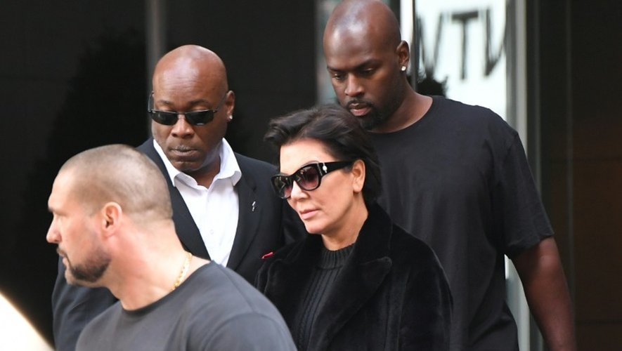 Kris Jenner, mère de Kim Kardashian quitte la maison de sa fille et de Kanye West à New York, le 3 septembre 2016