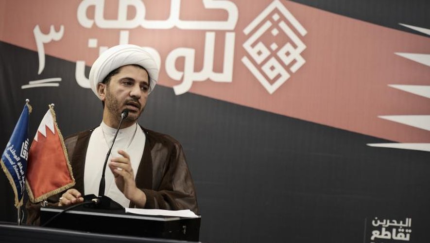 Le leader du Wefag, principal mouvement de l'opposition bahreinie, cheikh Ali Salmane, lors d'un rassemblement contre l'organisation des élections générales, le 20 novembre 2014 à Zinj, au sud de Manama