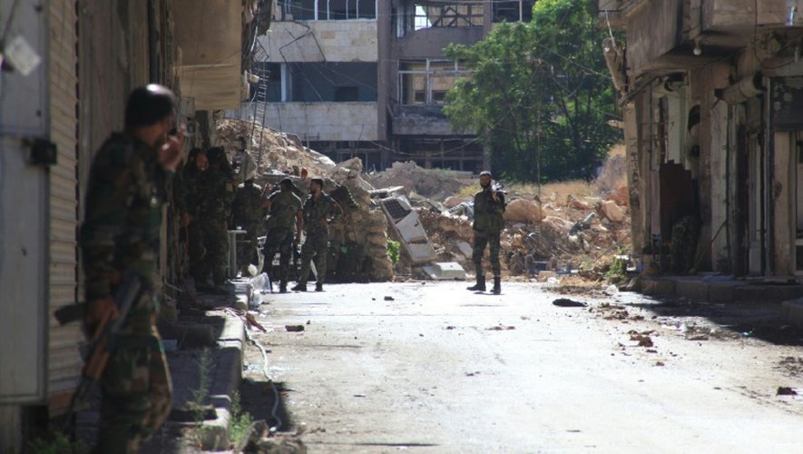 Les forces du régimes ont mené des frappes sur des quartiers d'Alep, le 30 septembre 2016