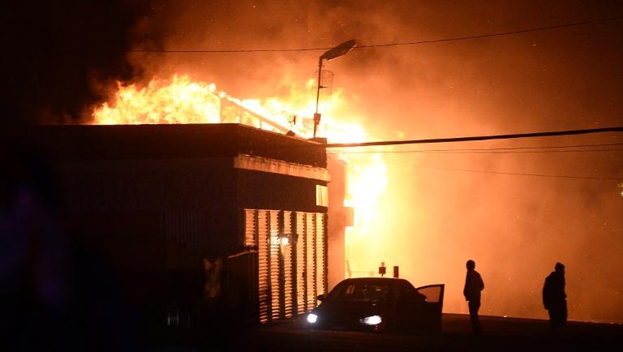 Un bâtiment incendié, le 24 novembre 2014 à Ferguson