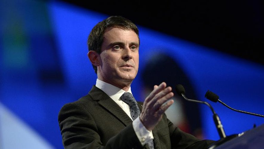 Le Premier ministre Manuel Valls au Congrès des maires de France, le 27 novembre 2014 à Paris