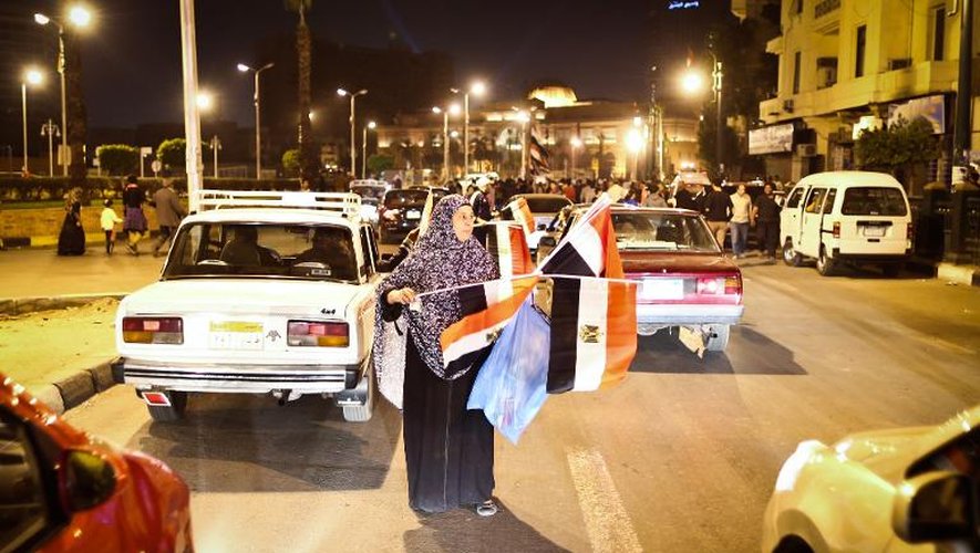 Des manifestants sur la place Tahrir au Caire le 28 novembre 2014 venus montrer leur soutien à l'ancien président égyptien Hosni Moubarak