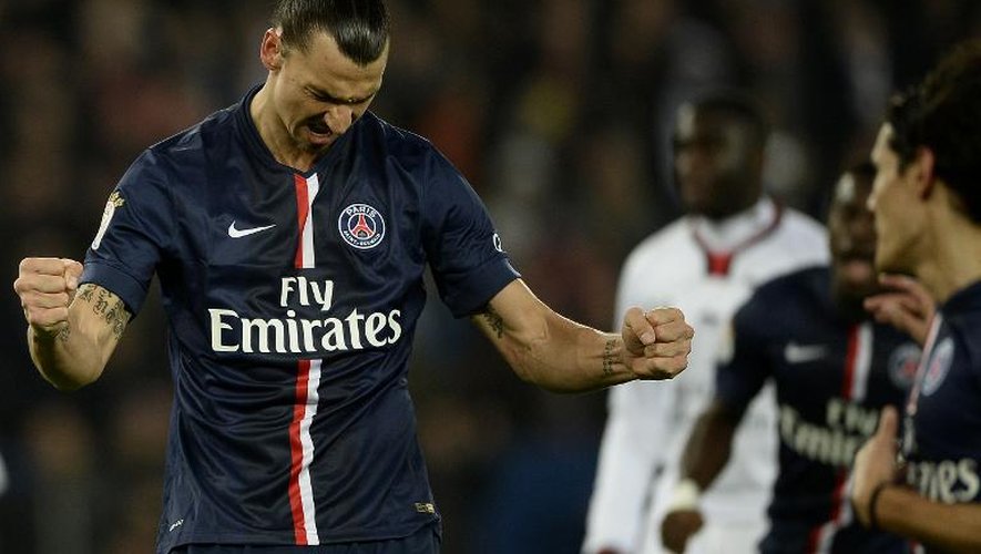 La rage de Zlatan Ibrahimovic après avoir transformé un penalty pour le PSG face à Nice, le 29 novembre 2014 au Parc des Princes